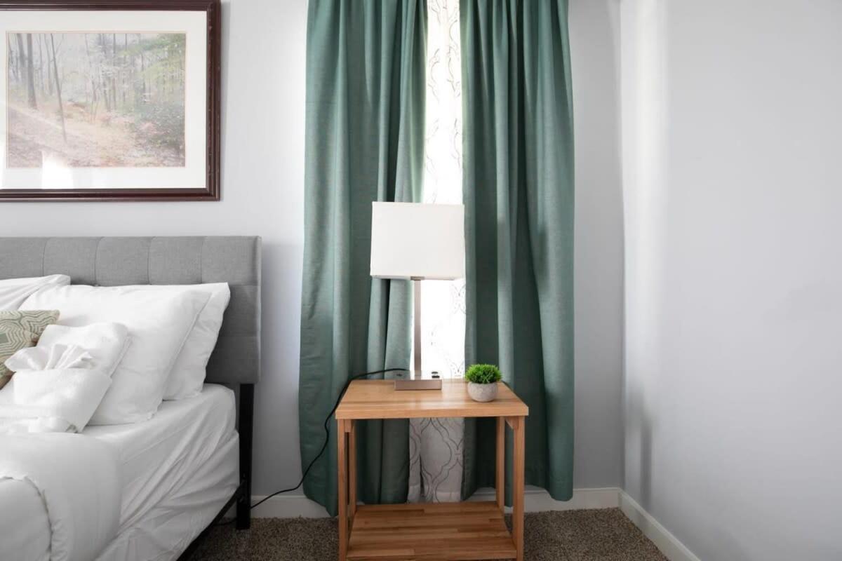 Walking Distance To Legion Field - Little Blue In Birmingham Villa Bagian luar foto