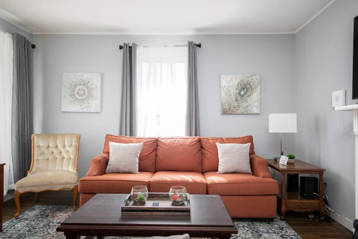 Walking Distance To Legion Field - Little Blue In Birmingham Villa Bagian luar foto