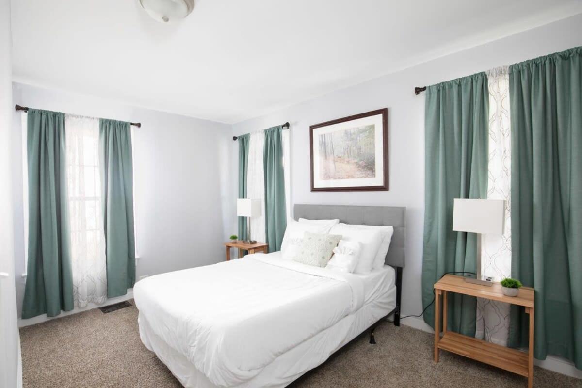 Walking Distance To Legion Field - Little Blue In Birmingham Villa Bagian luar foto