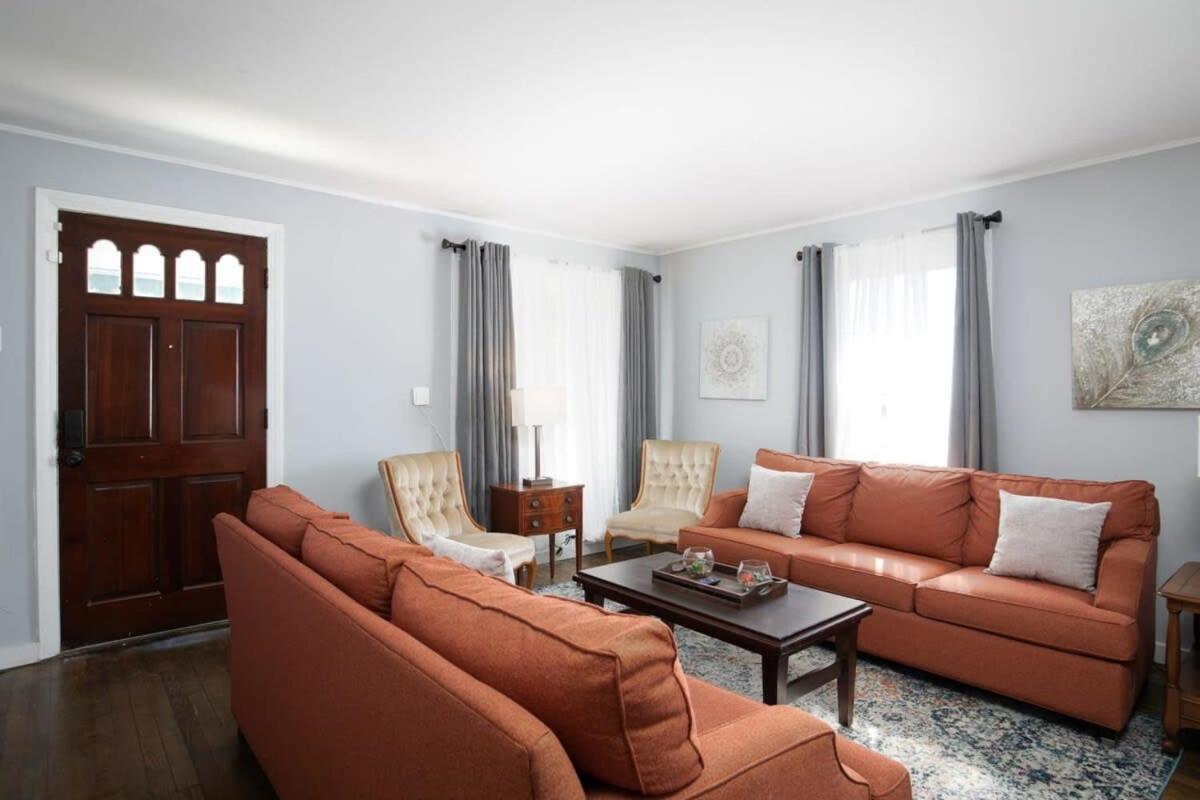 Walking Distance To Legion Field - Little Blue In Birmingham Villa Bagian luar foto